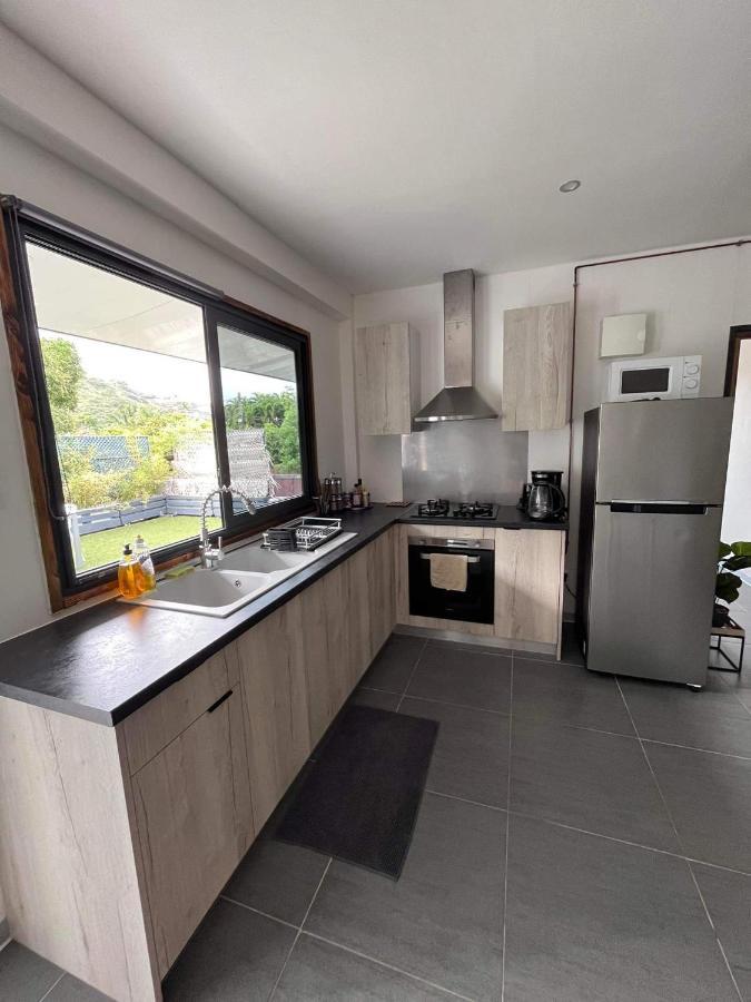 2 Accomodations -Studio Du Manoir -Le Manoir Пунауиа Екстериор снимка