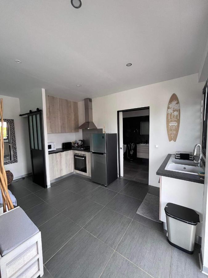 2 Accomodations -Studio Du Manoir -Le Manoir Пунауиа Екстериор снимка